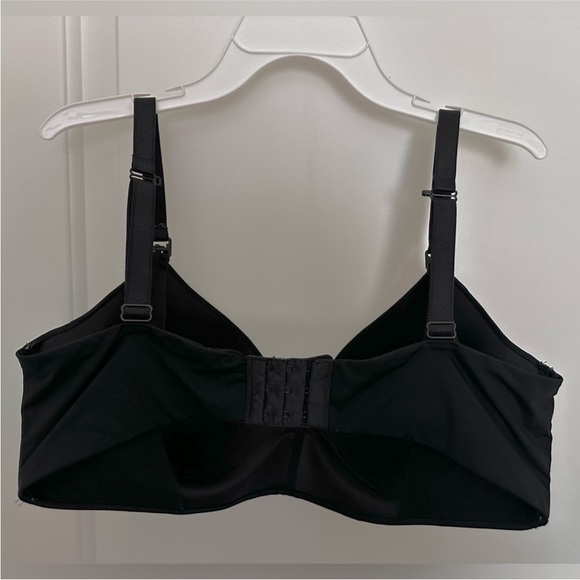 38DD Nursing Black Bra - Picture 6 of 6